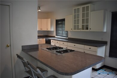 4201 Templar Rd, Toledo, OH 43613 - photo 7