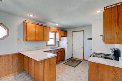 06-2025.03.28.1 - 202 N Illinois St - 06