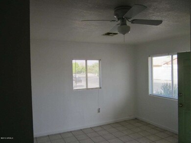 11TH STREET-LYLES 005