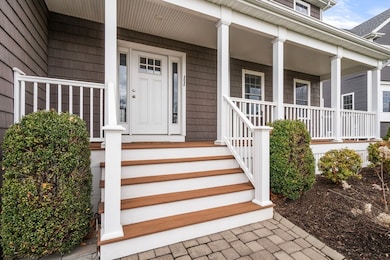 11 Coventry Ln, Stoneham, MA 02180 - photo 6