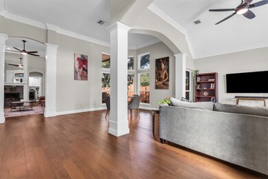 10319 Donley Dr, Irving, TX 75063 - photo 5