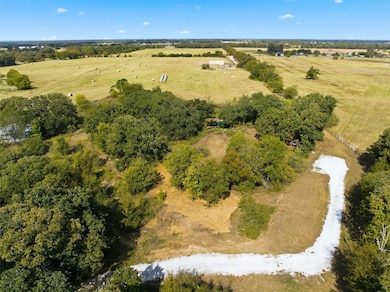 1016 Ross Rd, Ross, TX 76640 - photo 2