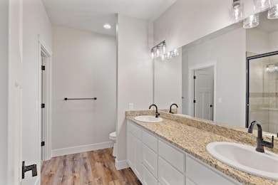 28-web-or-mls-2531-overland-dr