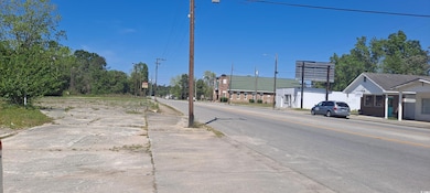 208 W Main St, Andrews, SC 29510 - photo 5