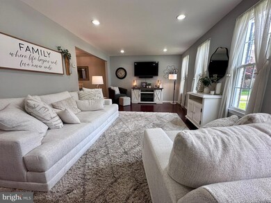 12667 English Orchard Ct, Silver Spring, MD 20906 - photo 4