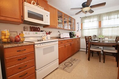 7 Austin Ct unit 7E, Saugus, MA 01906 - photo 5