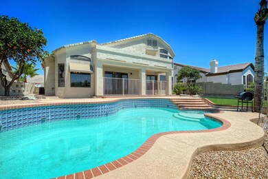 Covered Patios & Retractable Awnings