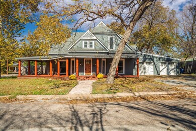 301 E Santa fe St, Farmersville, TX 75442 - photo 6