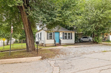 420 N Barker Ave, El Reno, OK 73036 - photo 3