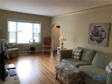 Living Room Entry