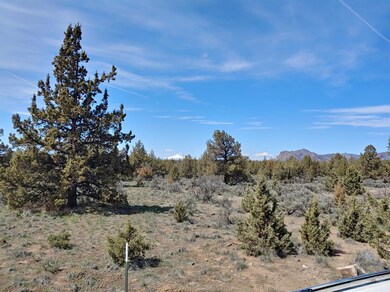 2409 NW Lexie Ln, Redmond, OR 97756 - photo 6