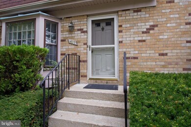 405 Bay Dale Dr, Arnold, MD 21012 - photo 2