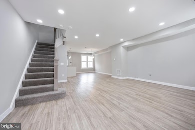 739 Linnard St, Baltimore, MD 21229 - photo 2