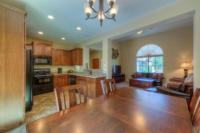005_Great Entertaining Space