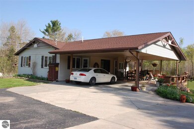 1820 Meadow Dr, West Branch, MI 48661 - photo 4