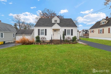 643 Concord Cir, Ewing, NJ 08618 - photo 2