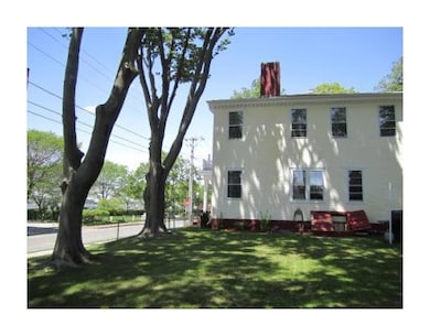 126 Thames St, Bristol, RI 02809 - photo 2