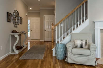 149 Bishops Forest Dr, Waltham, MA 02452 - photo 5