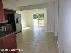 630 Kreamer Ave, Lewisburg, PA 17837 - photo 4