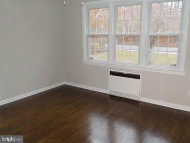 116 W Park Dr, Bridgeton, NJ 08302 - photo 5