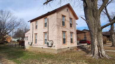 509 S Pennsylvania Ave, Columbus, KS 66725 - photo 7