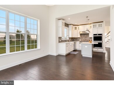 625 Tournament Dr, Moorestown, NJ 08057 - photo 5