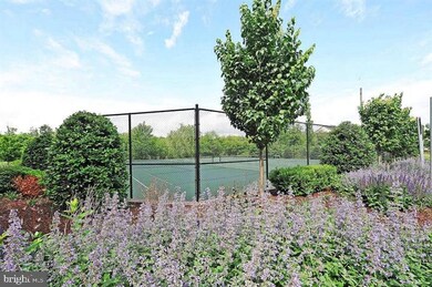 13978 Greendale Dr unit 8, Woodbridge, VA 22191 - photo 5