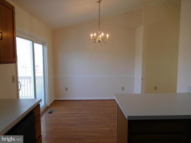 11500 Hampstead Dr, Fredericksburg, VA 22407 - photo 6