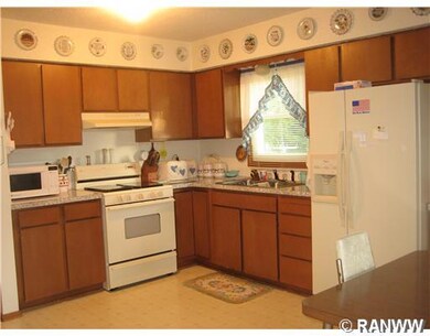 N3813 7th St, Weyerhaeuser, WI 54895 - photo 2