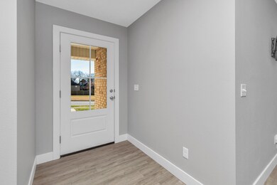 1097 E Lakota St, Nixa, MO 65714 - photo 6