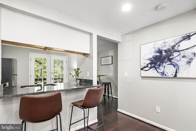 1937 Belmont Ridge Ct, Reston, VA 20191 - photo 4