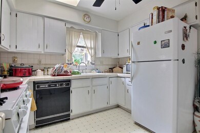 9826 Grant Place, Crown Point, IN 46307 - photo 7