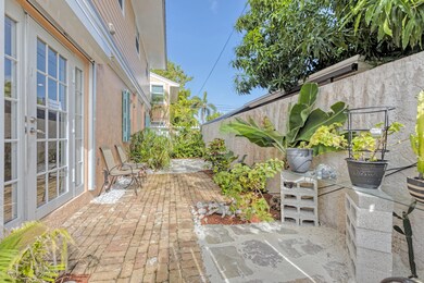 2521 Fogarty Ave unit 1, Key West, FL 33040 - photo 4