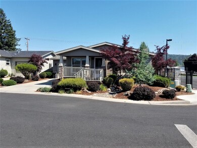02 Front of House