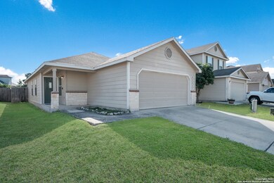 25222 Judson Bend, San Antonio, TX 78261 - photo 2