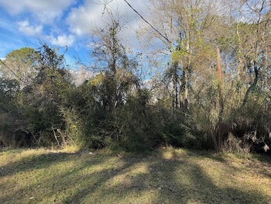 Front view of property on Andrew Lane