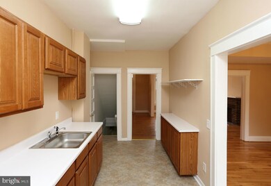 1611 Chilton St, Baltimore, MD 21218 - photo 7