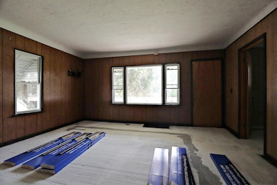 6098 Corunna Rd, Flint, MI 48532 - photo 4