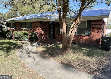 1011 Cherokee Cir, Waycross, GA 31501 - photo 5