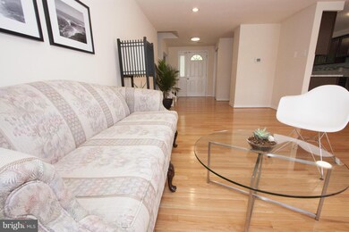 6209 Slender Sky, Columbia, MD 21044 - photo 4