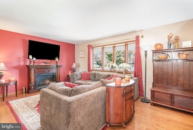 6418 Taunton Rd, Harrisburg, PA 17111 - photo 5