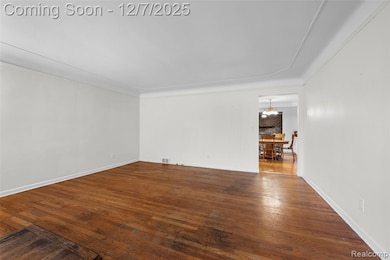 8718 Binney Dr, Warren, MI 48093 - photo 3