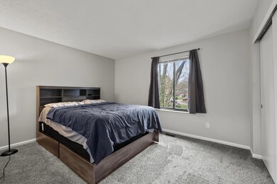 13_bedroom 1-01