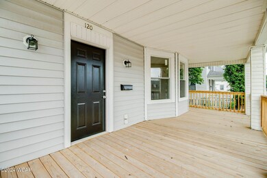 4-web-or-mls-2023 07 22 - 120SJamesonAve