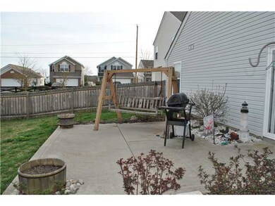 5084 Maple Valley Dr, Columbus, OH 43228 - photo 6