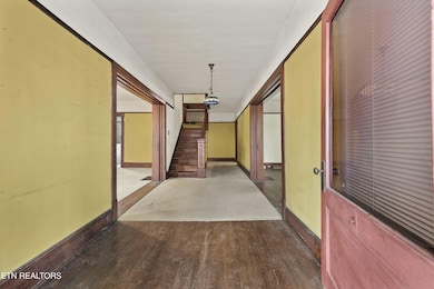 1305 Big Springs Rd, Maryville, TN 37801 - photo 3