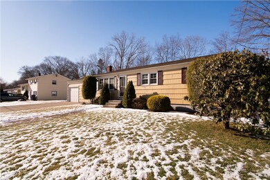 124 Pepin St, West Warwick, RI 02893 - photo 2