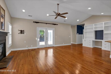 5622 Shell Road Village Dr, Wilmington, NC 28403 - photo 6