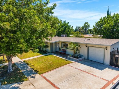 19454 Stagg St, Reseda, CA 91335 - photo 3