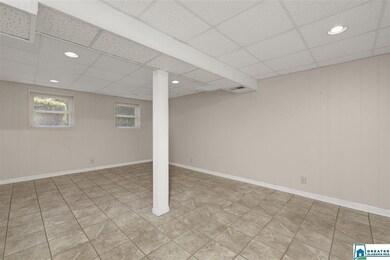 826 Torrey Pines Cir, Birmingham, AL 35215 - photo 6